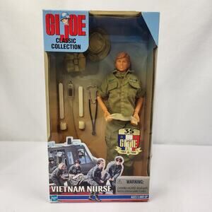 Hasbro G.I. Joe Vietnam Nurse Classic Collection Action Figure, 1999 New
